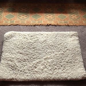 Faux sheep fur rug
